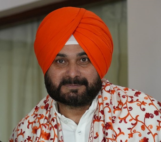 Congress Chief Navjot Singh Sidhu Urges Supreme Court To Not Punish Him in 1988 Road Rage Case