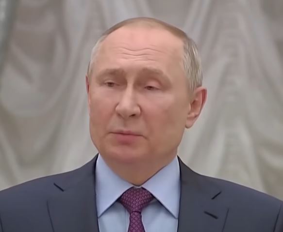 Germany Hits Back At Russia - Closes Airspace To Russian Aircrafts