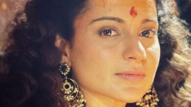 Kangana Ranaut Wins Best Actress Award for Thalaivii at Osaka Tamil International Film Festival