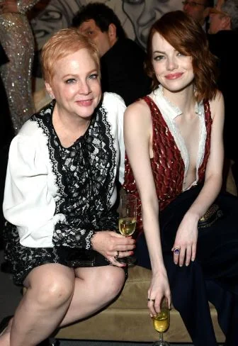 Emma Stone's with her mother