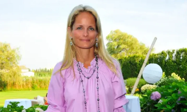 Heather deForest Crosby
