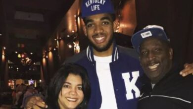Karl-Anthony town with his parents