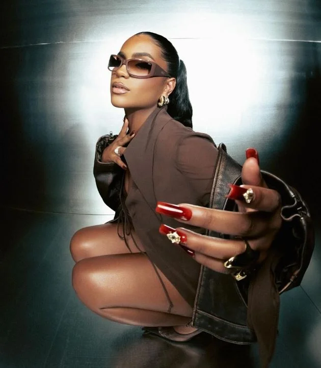 Monet Mcmichael bio