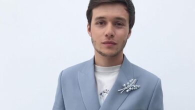 Nick Robinson gay