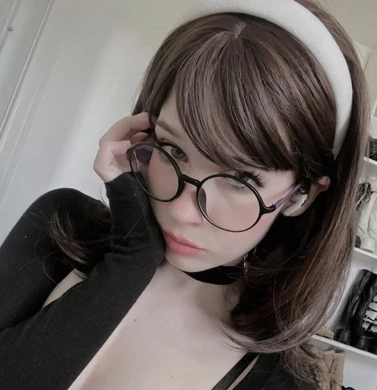 Nora Fawn wiki