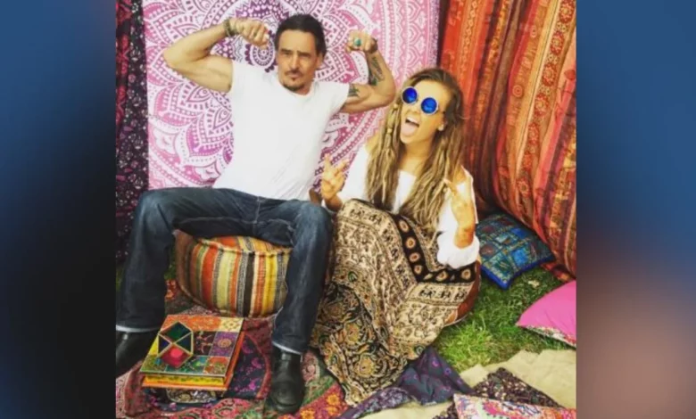 Perrie Edwards with her father