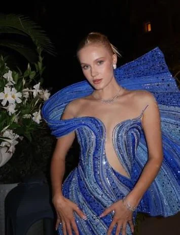 Polina Nioly age