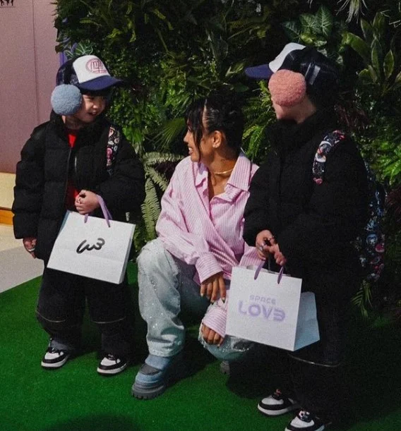 Rie Hata with her kids