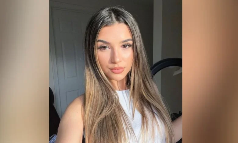 Axandra (TikTok Star) age