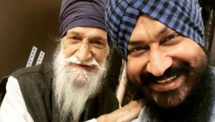 Gurucharan Singh with his dad Harjit Singh