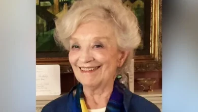 Janet Hewlett-Davies