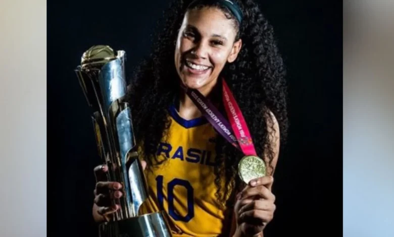 Kamilla Cardoso bio