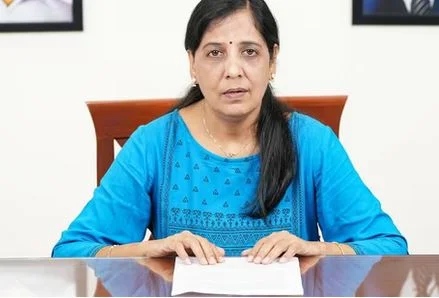 Sunita Kejriwal bio