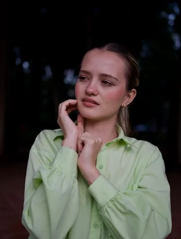 Veronika Mark bio