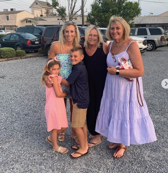 Brittany Hartman with her mom, mother-in-law and kids