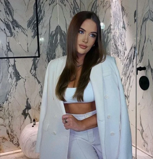 Brooke Schofield wiki