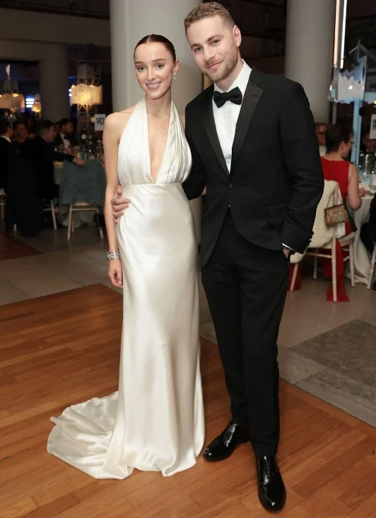 Cameron Fuller with his girlfriend Phoebe Dynevor