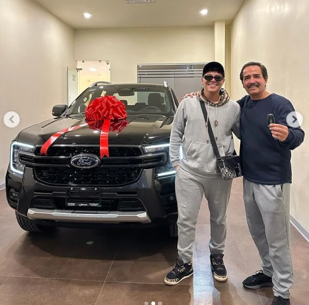 Eduin Caz with his dad