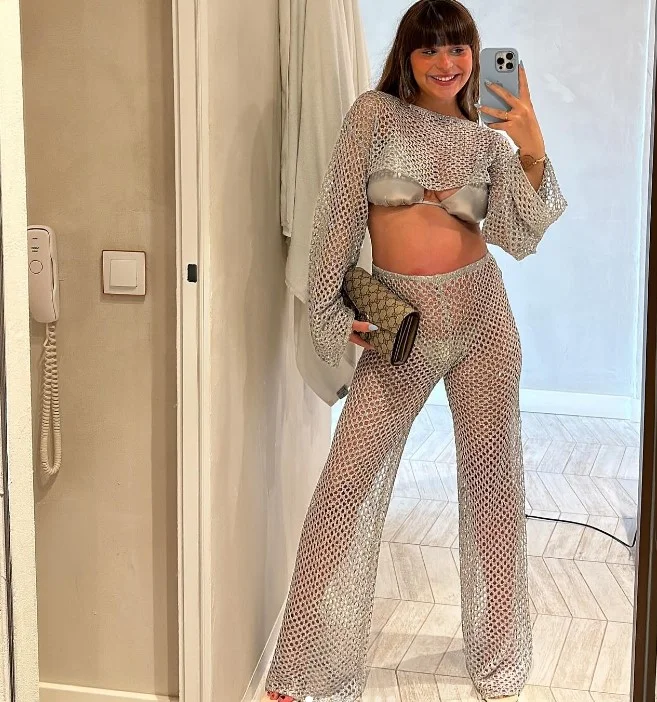 Eva Garcia height