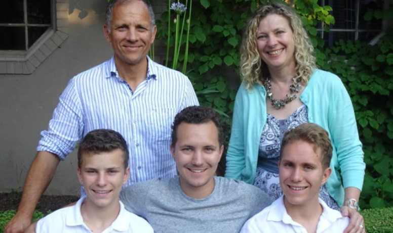 Jaye Robinson with her family