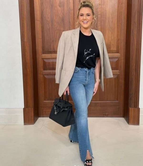 Katie Goodland height