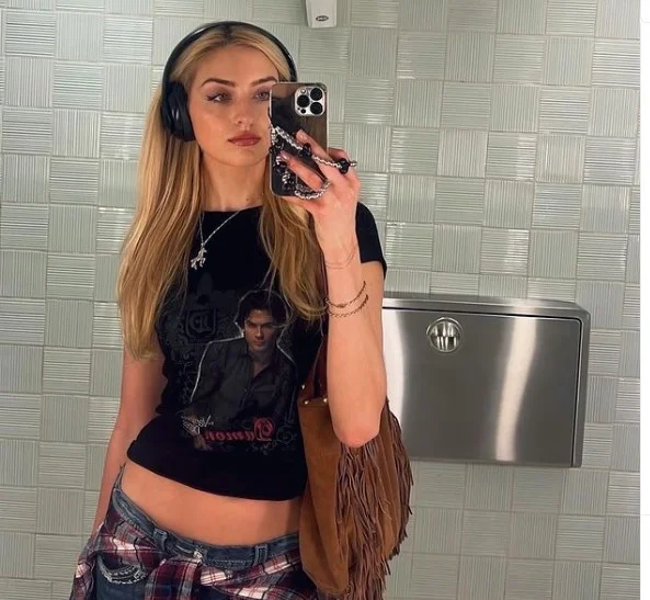 Kelsey Soles net worth