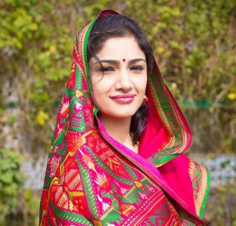 Charu Singh wiki