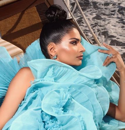 Farhana Bodi is a model