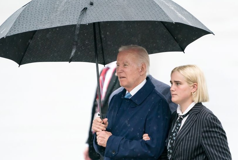 Maisy Biden with her grandfather Joe Biden