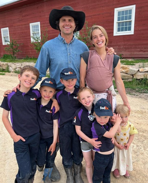 Hannah Neeleman with her family