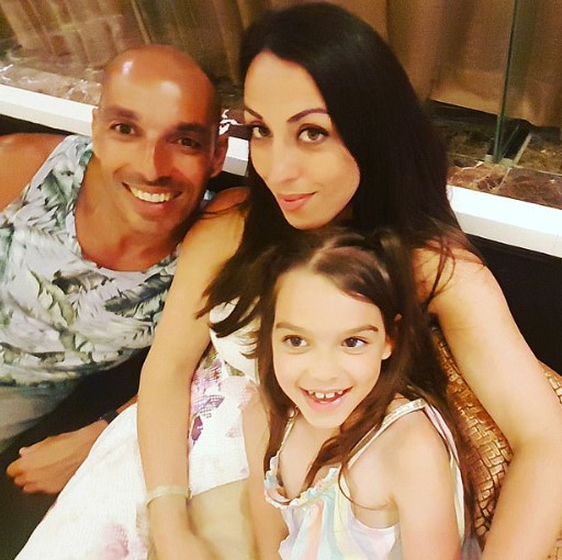 Mike Hatton with his wife and daughter Gabriela