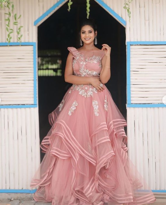 Shivani Kumari height