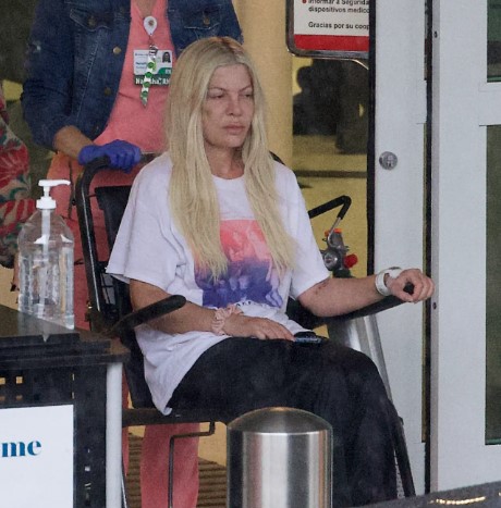 Tori Spelling was discharged from a Los Angeles hospital Sunday after a four-day stay