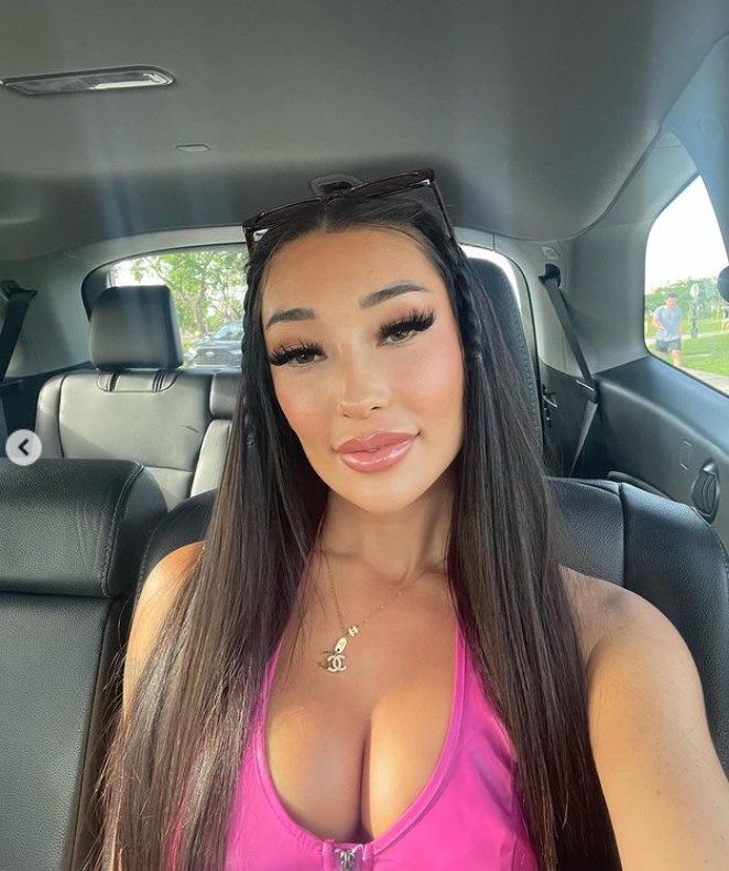 Carly Bel net worth