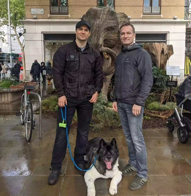 Niki Richard Dalgliesh Cavill with his brother Henry Cavill