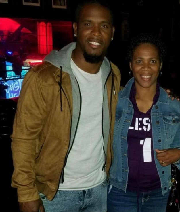 Tommicus Walker with his mother