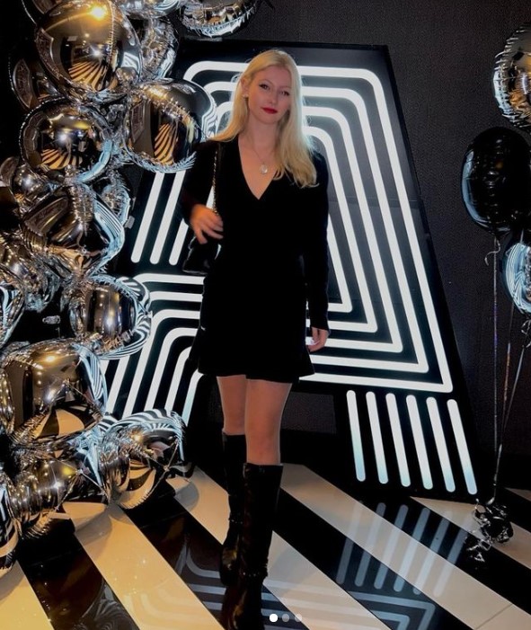 Aline Venzke height