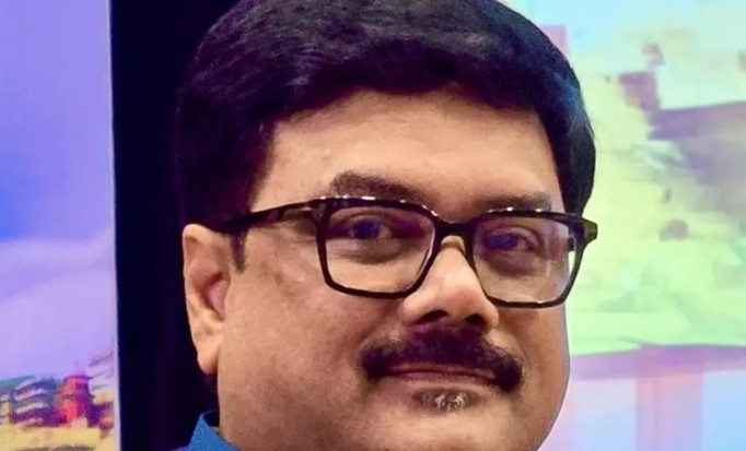 Arunangshu Sarkar age