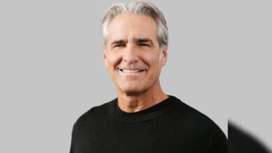 Elliott Hill