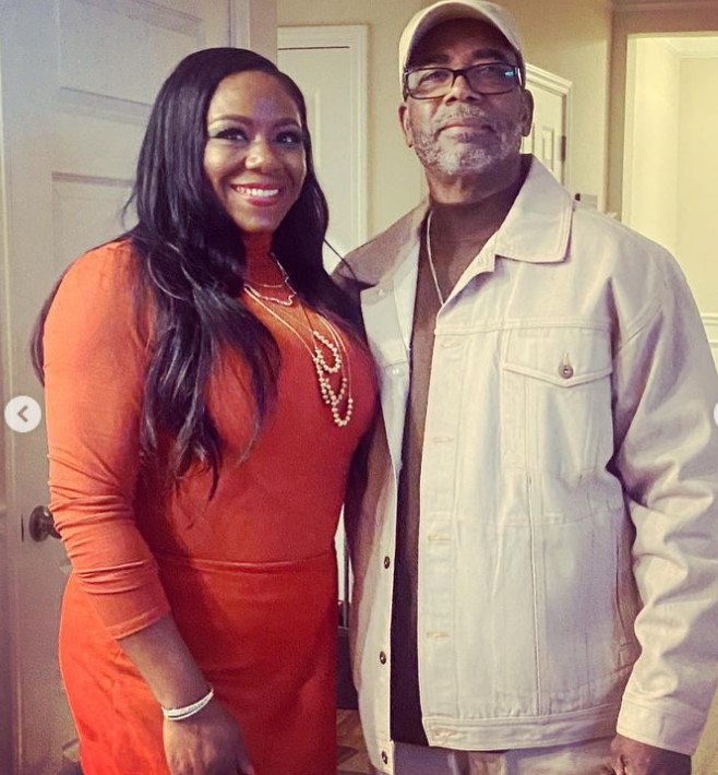 Keke Jabbar with her father