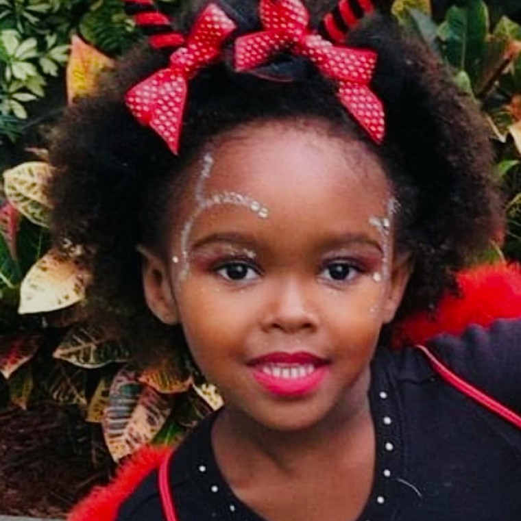 Lidya Jewett's childhood image