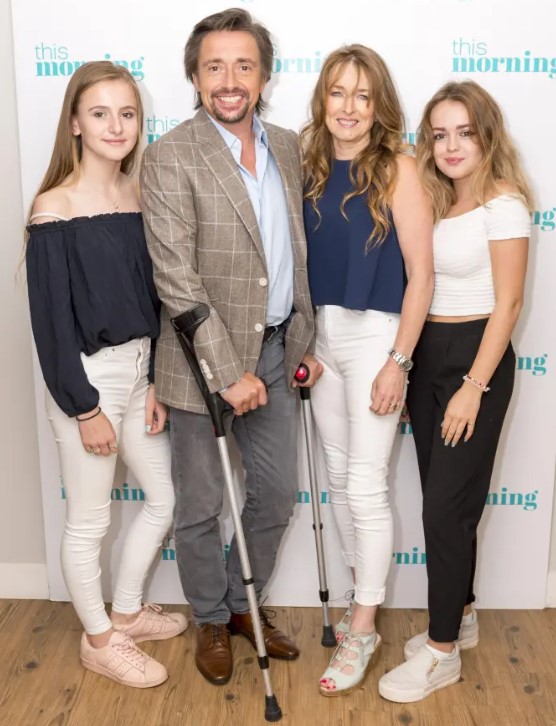 Mindy Hammond with her husband Richard Hammond and kids