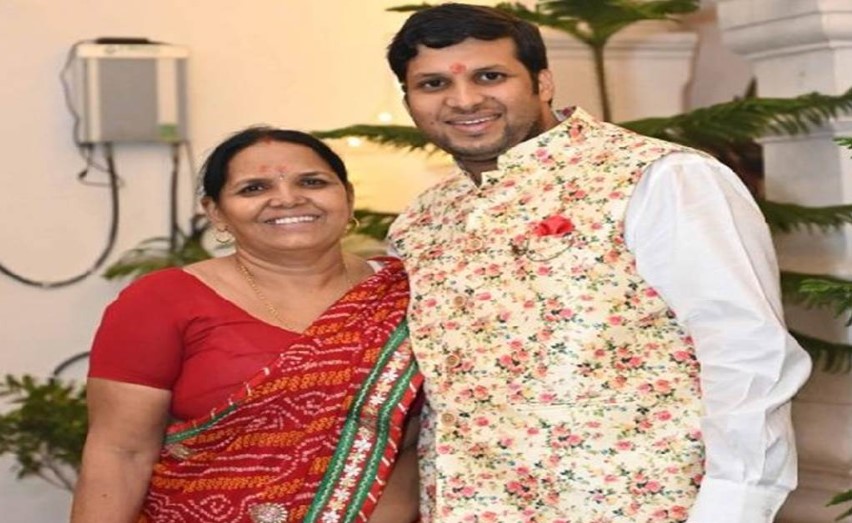 Ravindra Kumar Mandar IAS with his mother