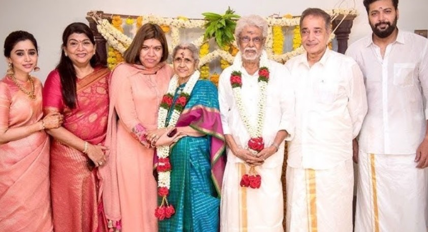 Roja Mohan's family members