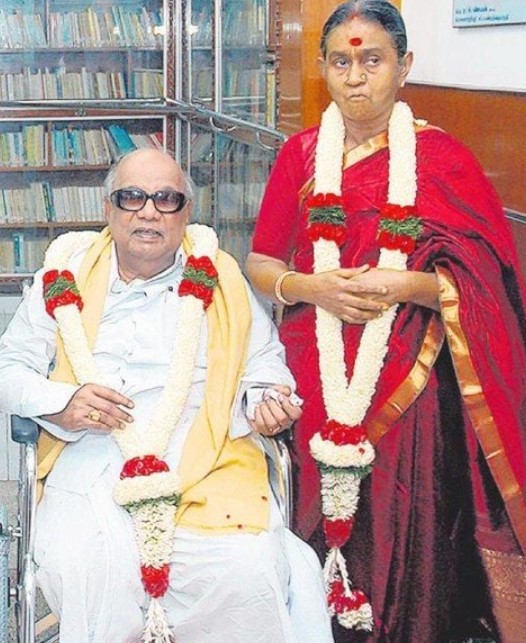 Dayalu Ammal with her husband M. Karunanidhi