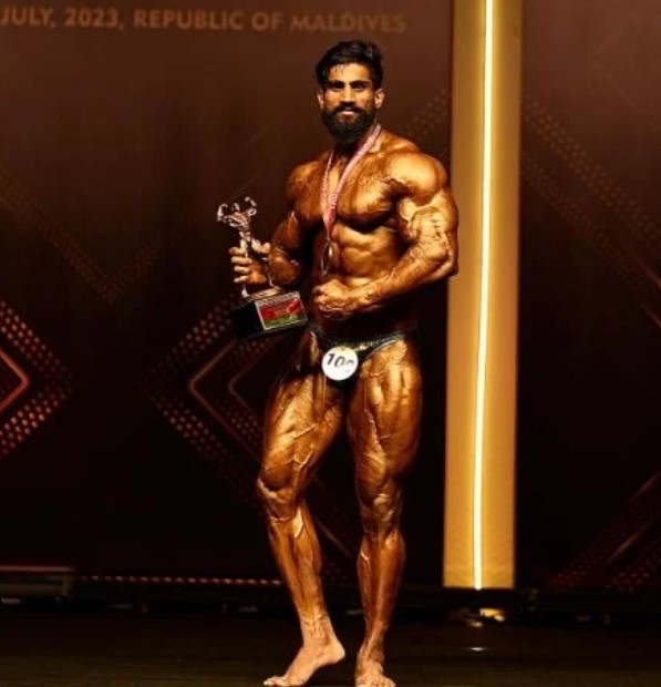 Nitin Chandila profession