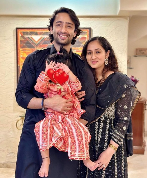 Ruchikaa Kapoor with her husband and daughter