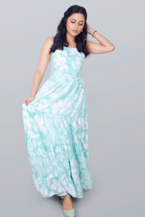 Vaibhavi Kapoor height