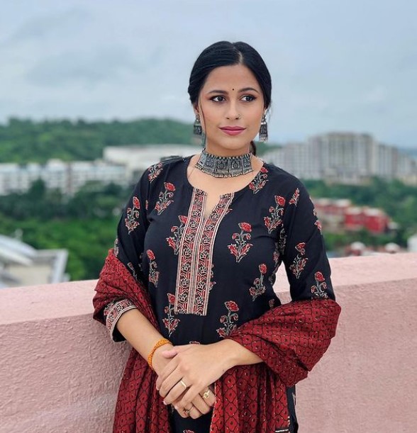 Vaibhavi Kapoor wiki