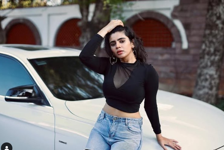Soundariya Nanjundan net worth